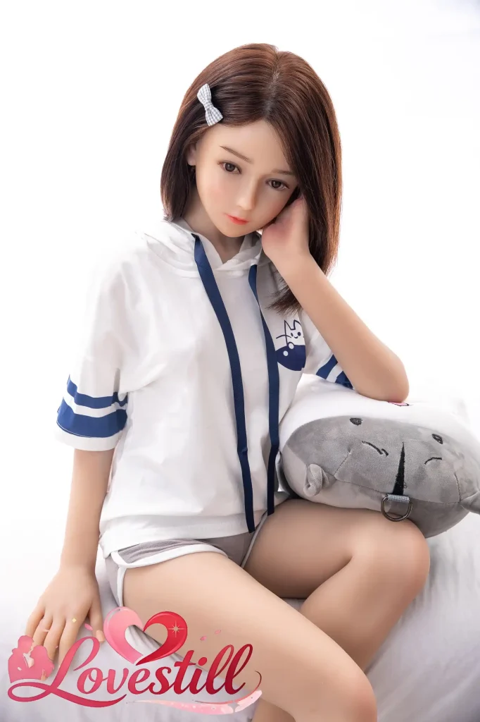 日本倉庫在庫 ラブドール 140cm Dカップ 高級TPE ゼリー胸 3穴 スーパー可愛い ステンレス新骨格